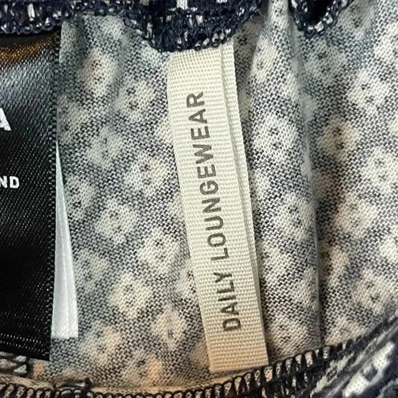 NWT CALIDA Women's XXS Daily Loungewear Black White Pockets Cotton Modal NEW - Picture 3 of 8